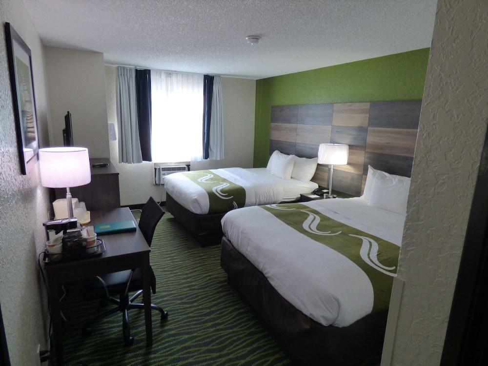 Quality Inn & Suites Leesburg Chain Of Lakes Екстер'єр фото